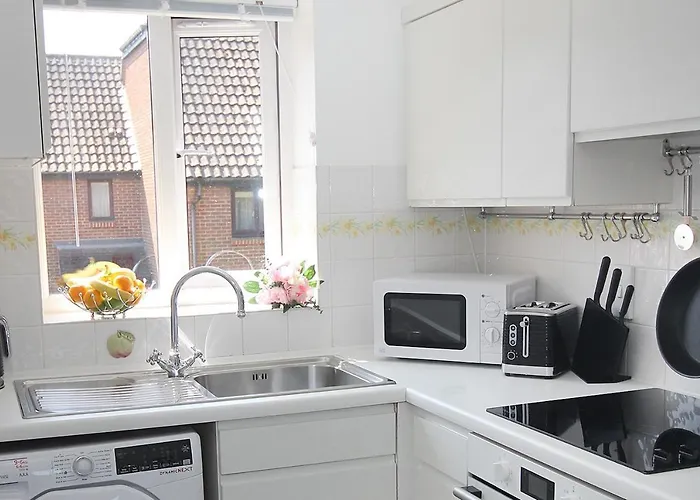 Chipad Mono - Quality City Centre Apartment, With Free Parking Space