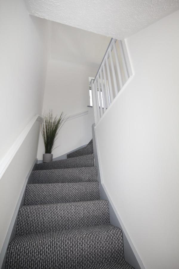 Chipad Mono - Quality Centre Apartment, With Free Parking Space * Chichester